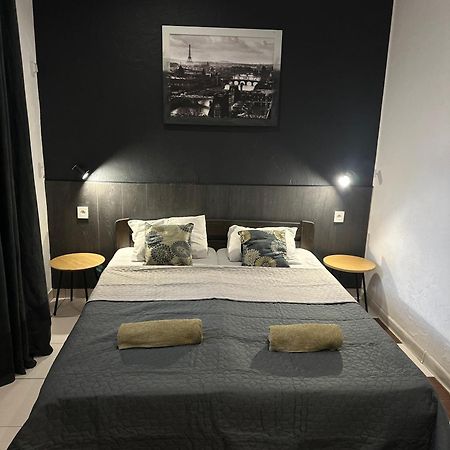 Le Reve City Hostel Odessa Buitenkant foto