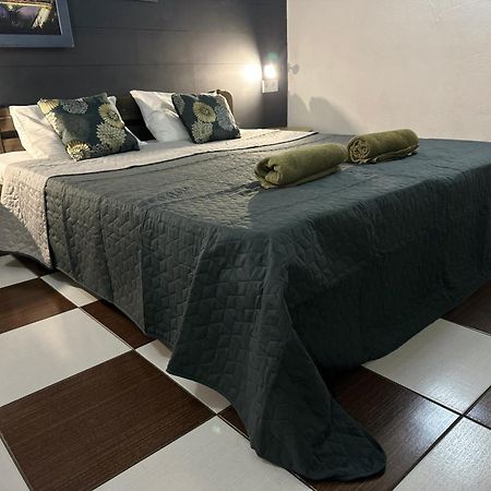 Le Reve City Hostel Odessa Buitenkant foto