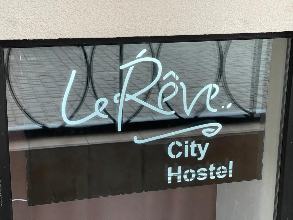 Le Reve City Hostel Odessa Buitenkant foto