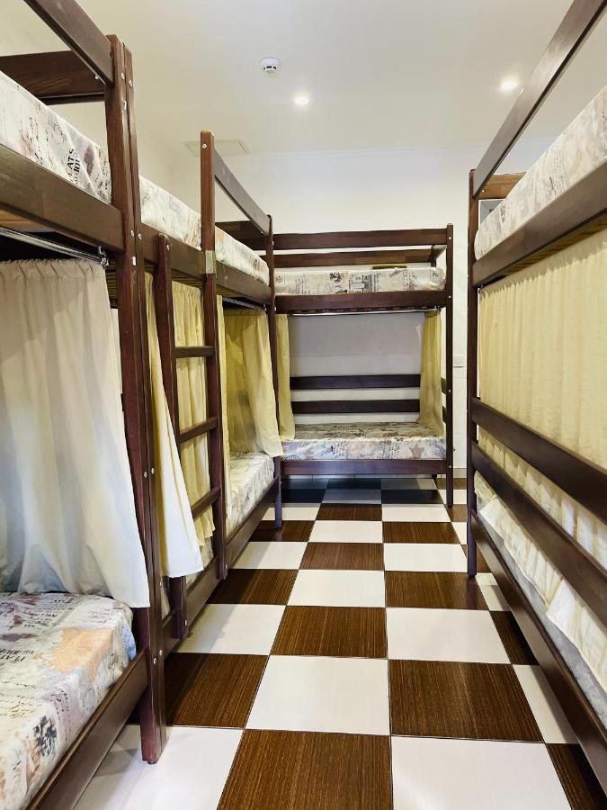 Le Reve City Hostel Odessa Buitenkant foto