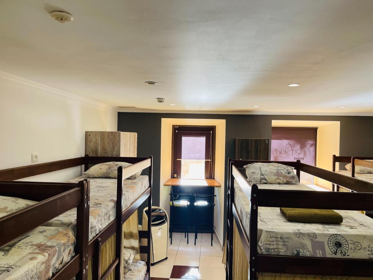 Le Reve City Hostel Odessa Buitenkant foto